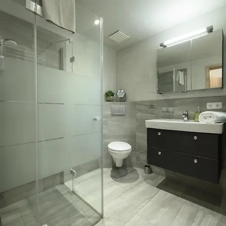 Jaegerlodge Am Waldrand In Apartament Grainau