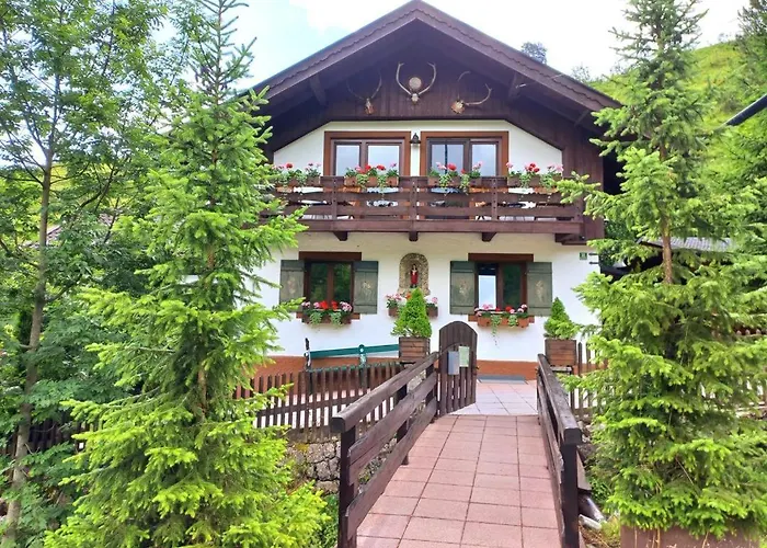 Jaegerlodge Am Waldrand In *